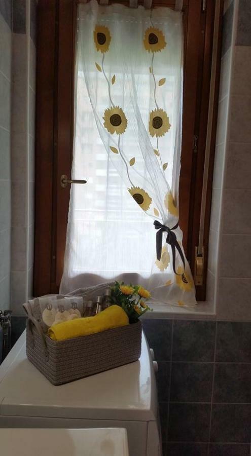 מילאנו Sunflower House Ieo Ripamonti מראה חיצוני תמונה